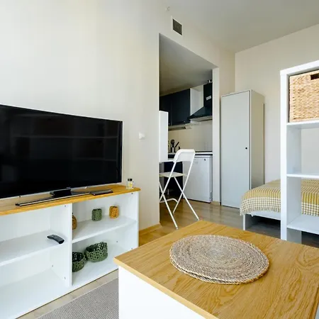 아파트 Modern Furnished Flat 10 Min To Kucukcekmece Lake 이스탄불